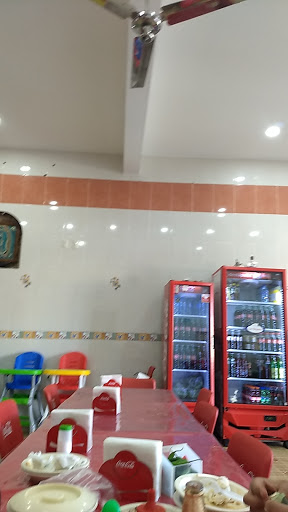 Carnitas Chuy - Visual