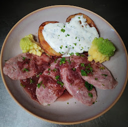 Photo n°6 de Restaurant Le Clos des Demoiselles à Villebois (Restaurant français)