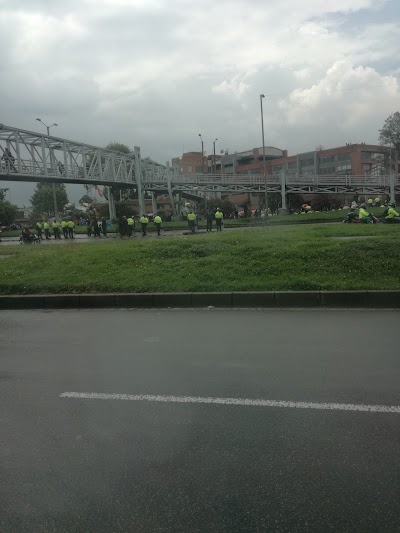 Photos of Estacion Pradera de Transmilenio