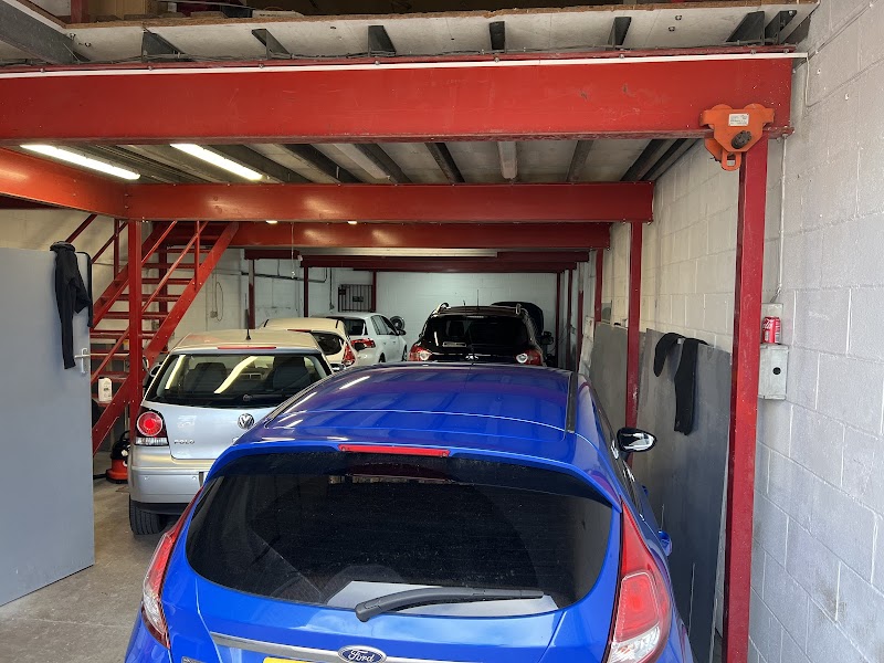 SRH CARS LTD photo 2