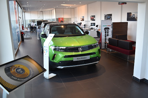 Perrys Sittingbourne Vauxhall - Thumbnail