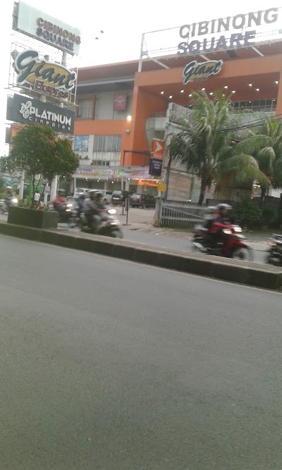 Photos of Giant Cibinong Square
