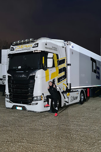 D.S.TRUCK - Visual