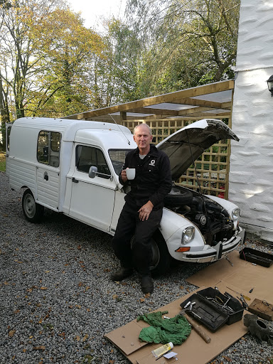 The 2CV Workshop - Visual