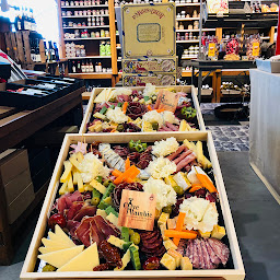 Photo n°15 de MA CAVE ALAMBIC Caviste - Epicerie Fine à Lécousse (Cave à vins)