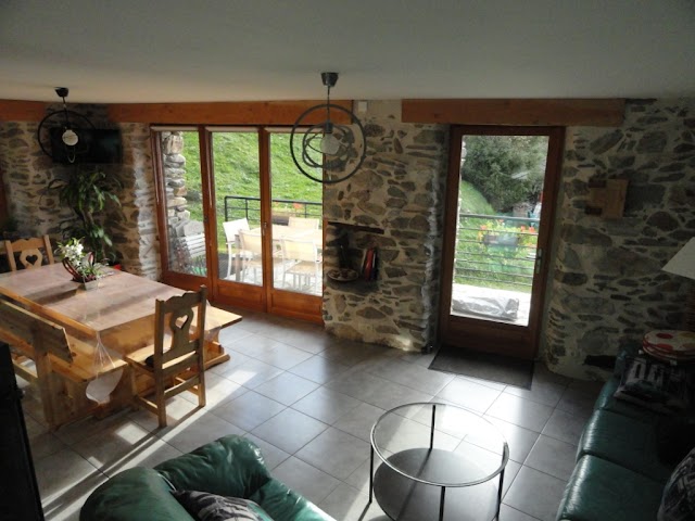 Gite les Larmouizes Ferrari Agnès et Graziano