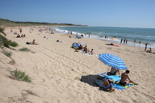 Photo n°8 de Camping Ile d'Oléron · L'Anse des Pins · 4 étoiles · Piscine & Bord de mer à Saint-Georges-d'Oléron (Parc aquatique)