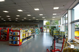 Photo n°3 de DUPUY à Villeneuve-de-Rivière (Fournisseur de matériel agricole)