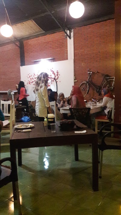 Photos of Resto Dapur Kunangkunang
