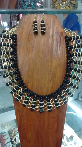Eileen Accesorios - Visual