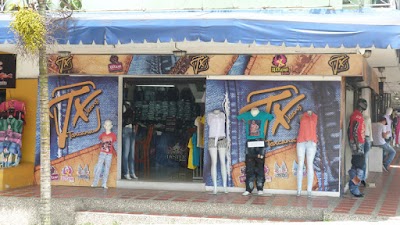 Photos of XIXY JEANS