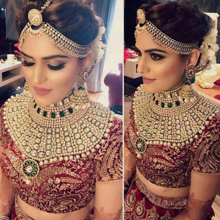 Laxmi jewellery export private deals limited