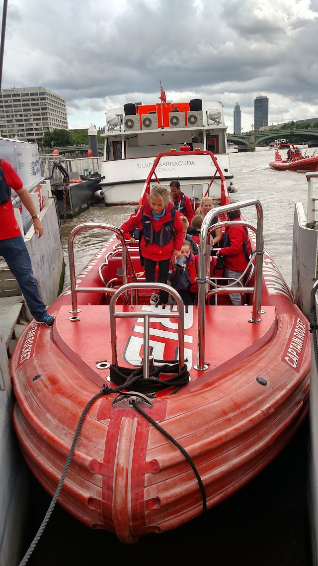 Thames Rockets
