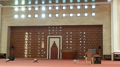 Photos of King Khalid Grand Mosque