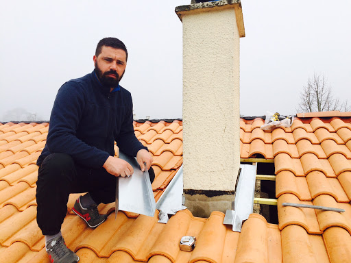Photo de Sterle Couverture à Bordeaux (33000;33100;33200;33300;33800)