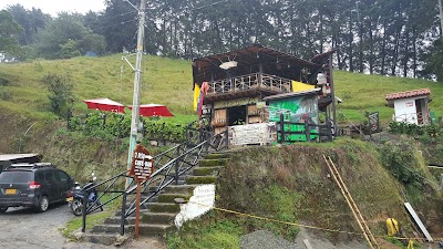 Photos of El Bosque de Las Palmas