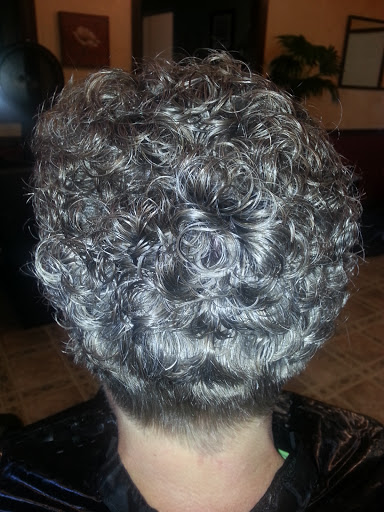 Sisters N Effect Salon & Boutique - Thumbnail