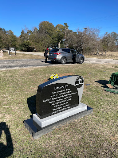 Mount Calvary catholic cemetery- Smetana Logo
