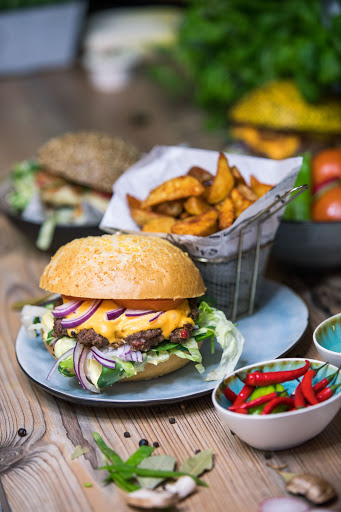 Rolling Stew Burger - Thumbnail