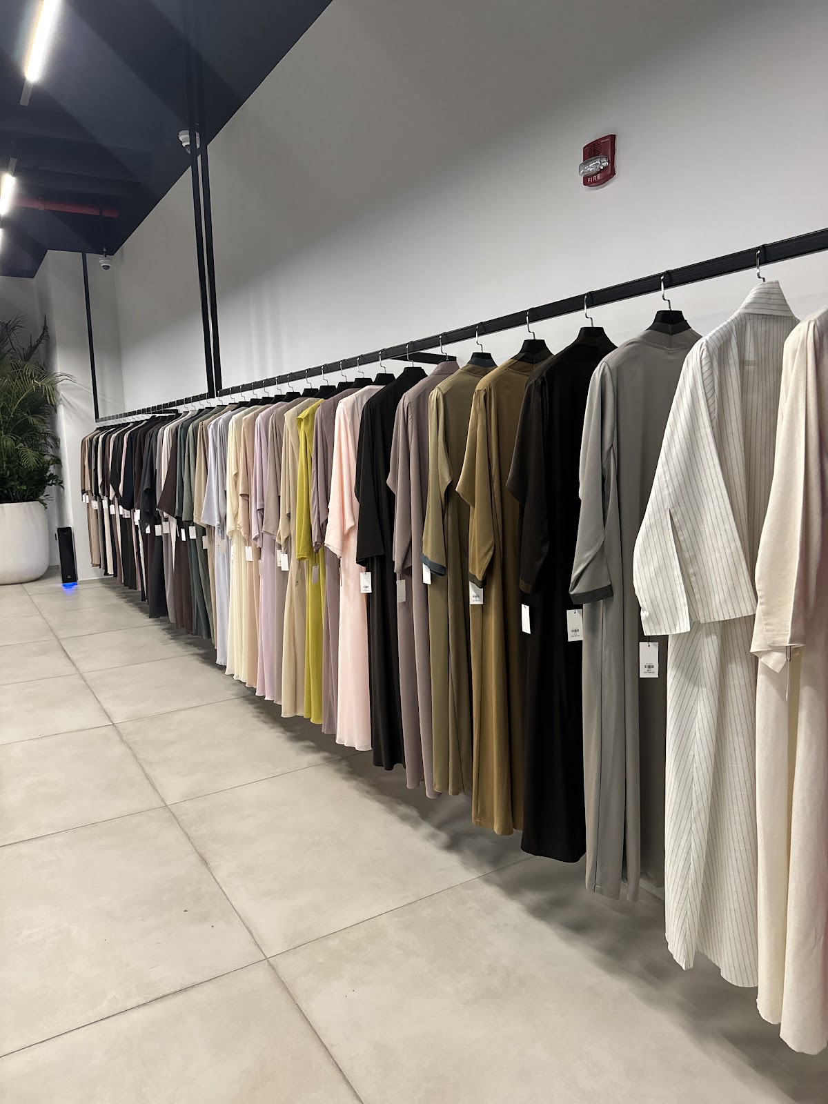 TRE ABAYA - صورة 2