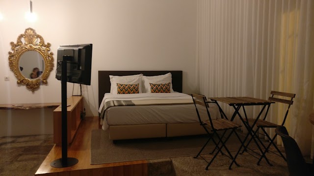 Porto River Aparthotel