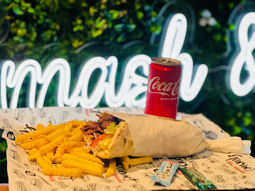 Photo 7 - Smash & Food