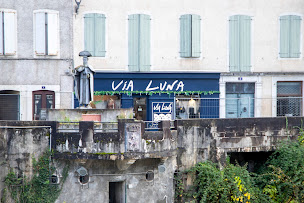 Photo n°17 de Via Luna - magasin de vêtements et accessoires mode pour femmes à Oloron-Sainte-Marie (Magasin de vêtements vintage)
