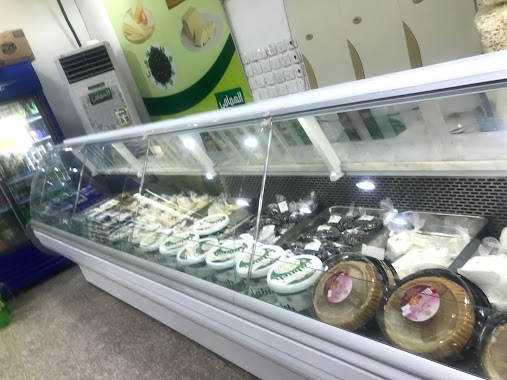 سوبرماركت الهمامي Al Hammami Supermarket, Author: يسلم بن عبدالله بن جبهه بن حيد