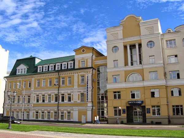 Улица толстого саранск. Большевистская 11 Саранск. Большевистская 11 Саранск Ростелеком. Большевистская улица Саранск. Большевистская 11 б Саранск.