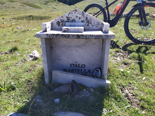 Lapide Italo Martella