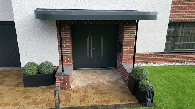 Reviews of Last Lawn Projects Ltd in Glasgow - Landscaper