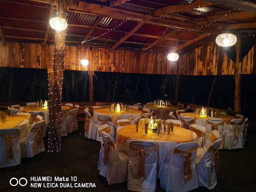 Salón Campestre La Resinera