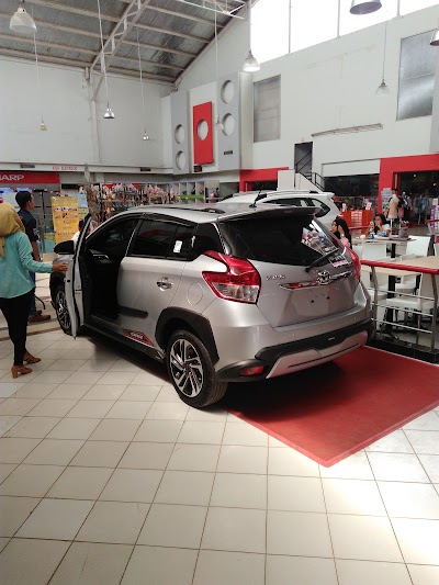Photos of Chandra Dept Store, Bandar Jaya Lamteng