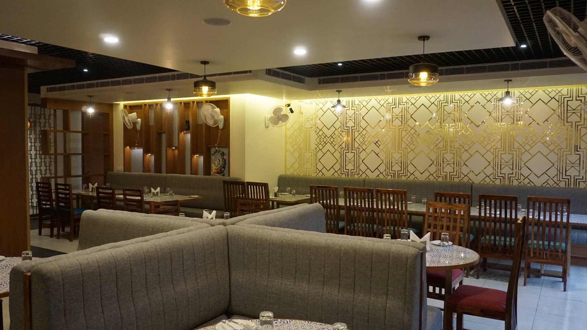 Mezbaan - A Multi Cuisine Restaurant