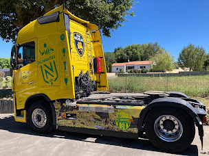 Photo n°1 de Transport Eric Bienaimé (T.E.B.) à Saint-Amand-sur-Sèvre (Société de transport routier)