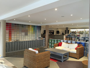 Photo n°1 de Nuances Unikalo IDF Les Alluets-le-Roi à Les Alluets-le-Roi (Magasin de papiers peints)