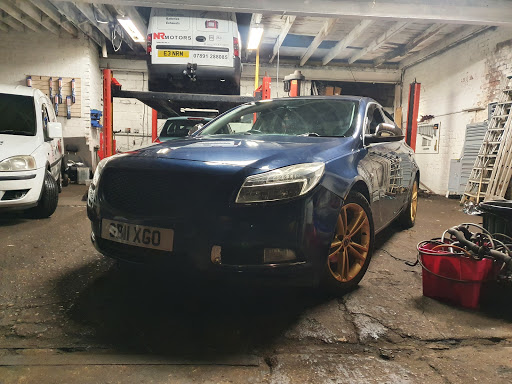 N R Motors Hull - Thumbnail