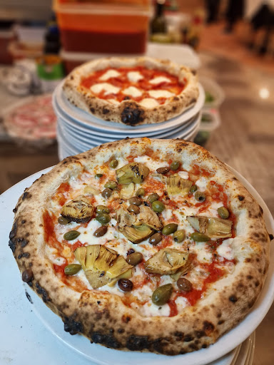 Il Mascalzone pizzeria con cucina - Thumbnail