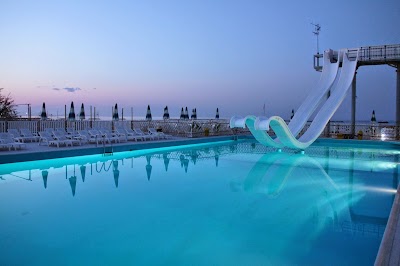 Photos of Bathroom Pool 4 Winds