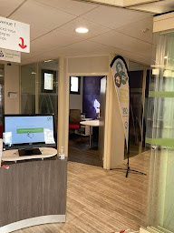 Photo n°3 de Crédit Agricole du Languedoc - Aramon à Aramon (Banque d'épargne)
