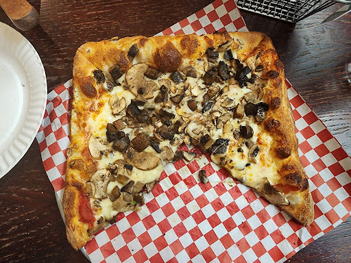 1010 Pizza - Thumbnail