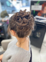 Photo n°9 de Mariali Coiffure à Annemasse (Salon de coiffure)