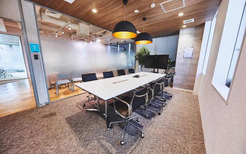 株式会社フェズ