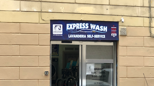 EXPRESS WASH LAUNDRY TRASTEVERE LAVANDERIA SELF SERVICE - Thumbnail