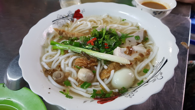 Quán Bánh Canh Gái, 508 Trần Hưng Đạo, Lạc Đạo, Phan Thiết, Bình Thuận