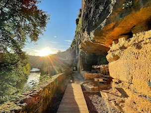Photo n°12 de Location saisonnière meublée à la campagne à Tamniès (Agence de location de maisons de vacances)