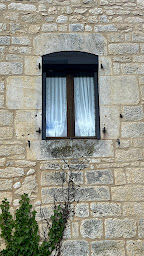 Photo n°17 de P.V.C Système 46 à Souillac (Atelier de menuiserie)