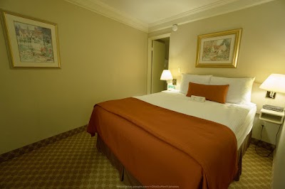 Photos of Royal Scot Hotel & Suites