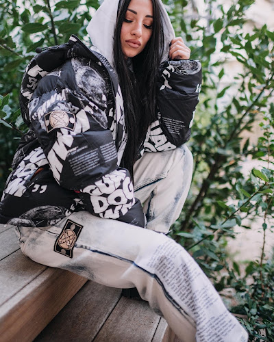 StoryClubWear Premium Clothing - Κατάστημα ρούχων