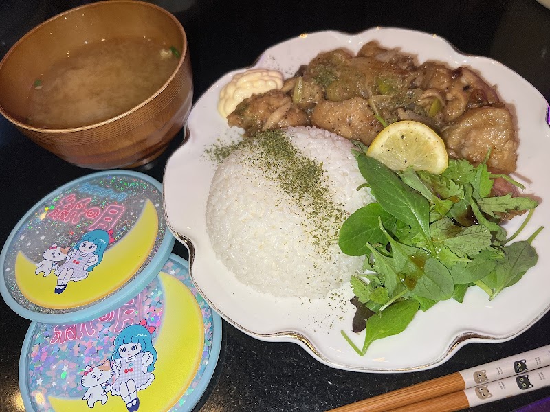 ネオスナック 紙の月